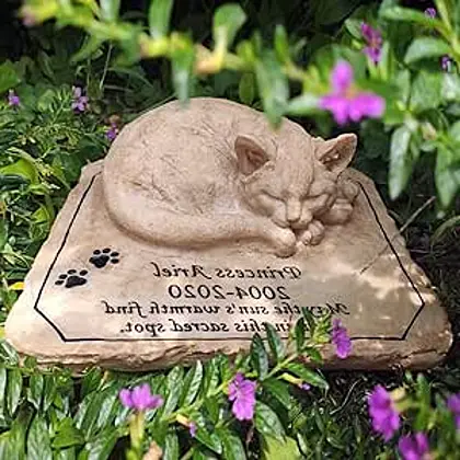 Personalised Cat Memorial Stone: A Tribute to Feline Friends