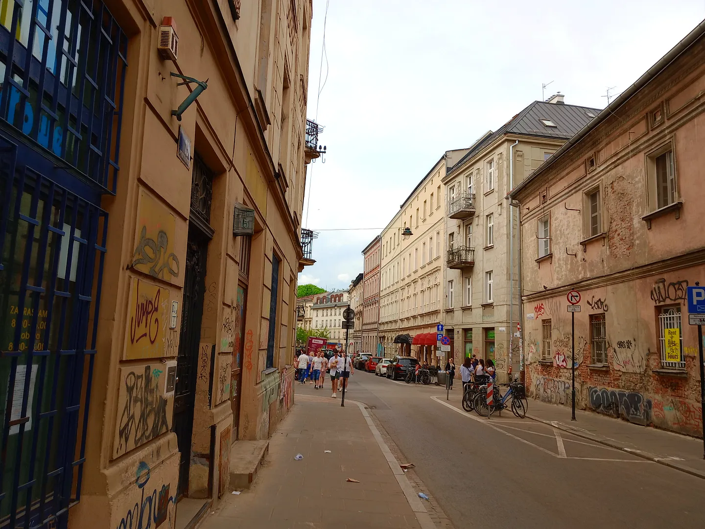 Meiselsa Street near Hevre Bar in Kazimierz