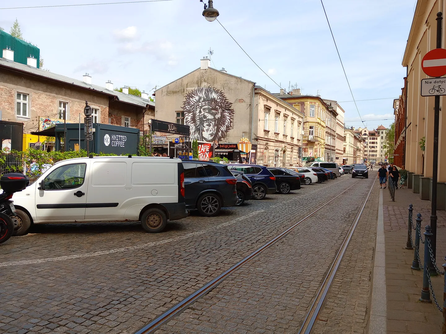 Mural in Wawrzyńca street near the Food Market