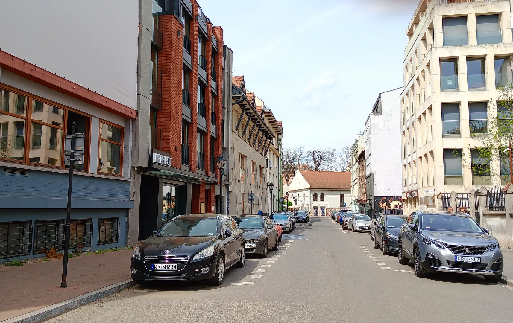 Kupa Synagogue - view from Isaac's Square