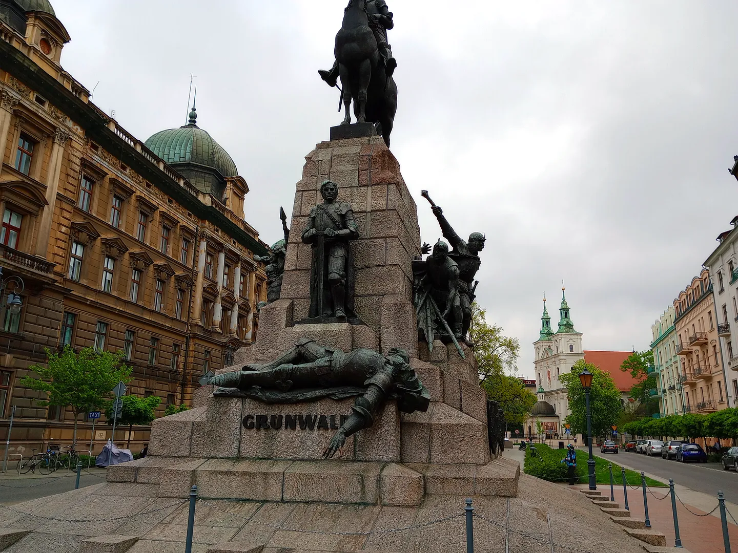 Grunwald Monument (Pomnik Grunwaldzki) in Jan Matejko Square