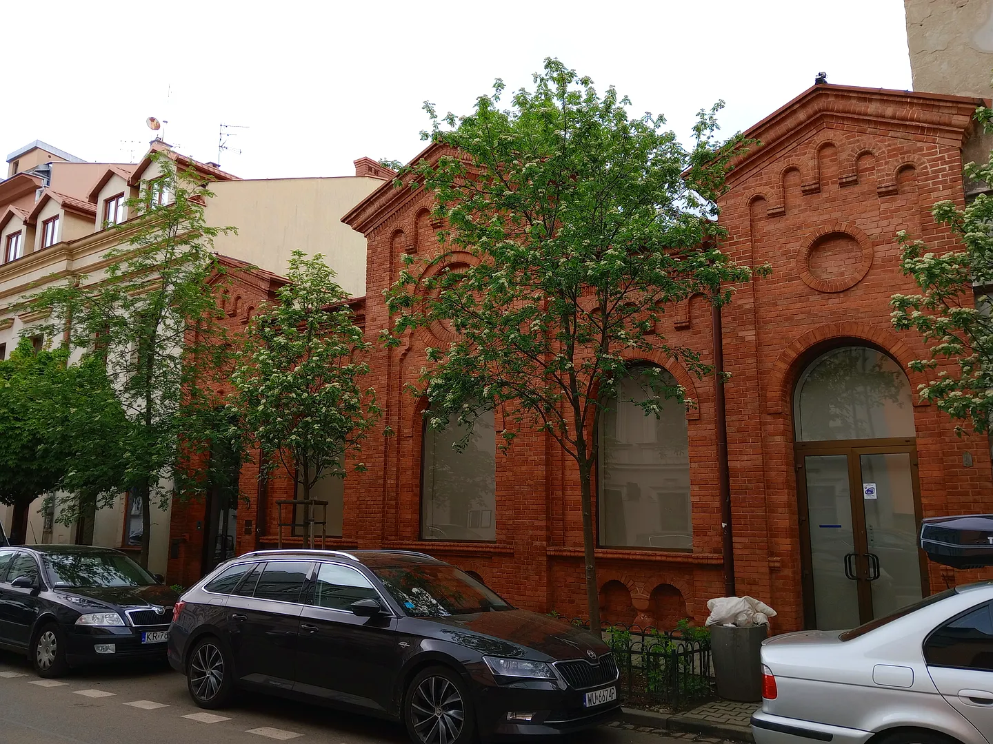 Old Hasidic Prayer House, now Galeria Starmach building in Węgierska Street