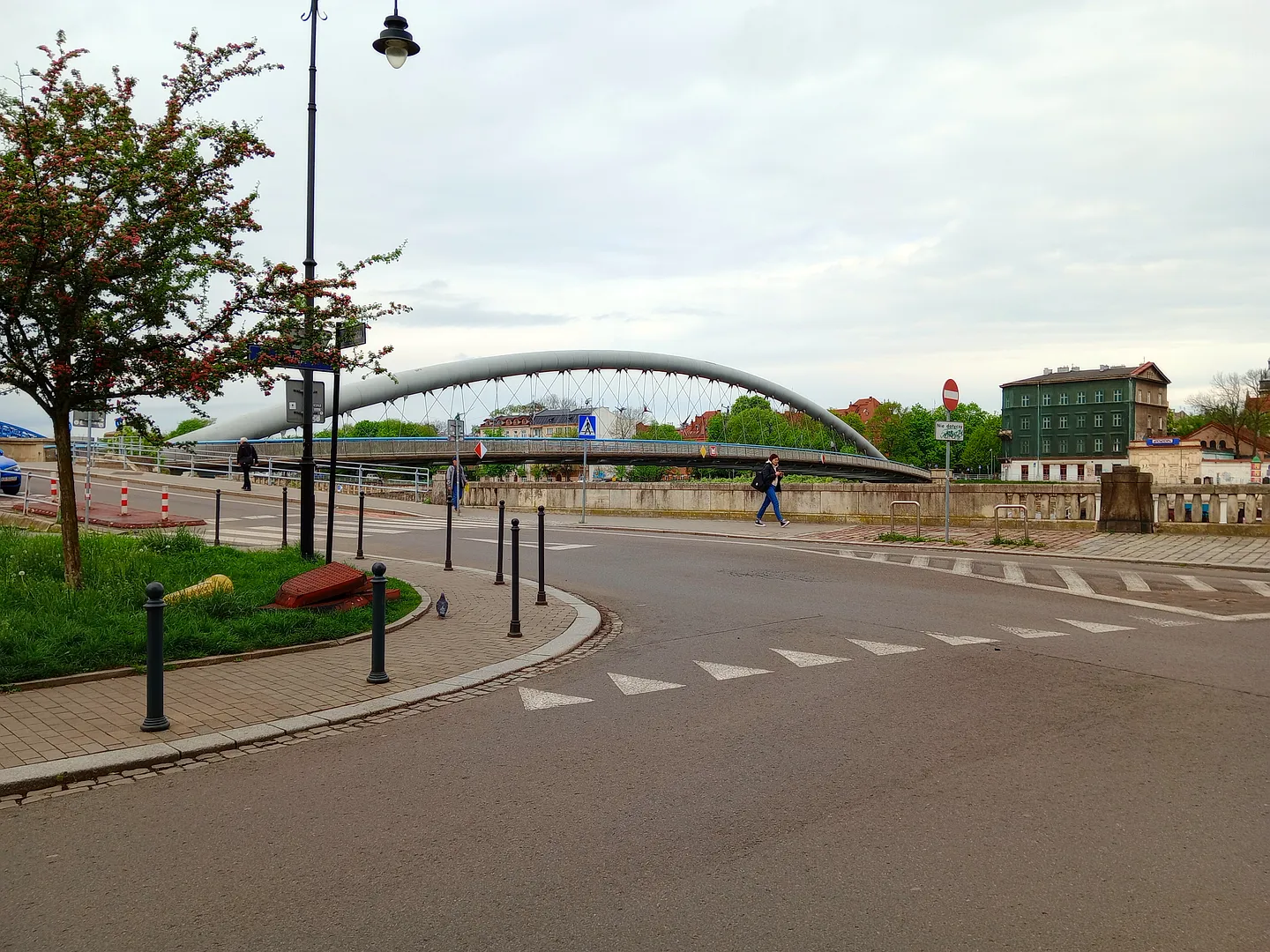 Father Bernatek Footbridge - view from Podgórze